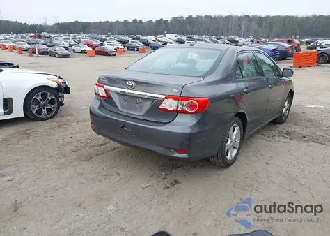 2013 Toyota Corolla Le z USA, uszkodzony, nr VIN 2T1BU4EE9DC118004